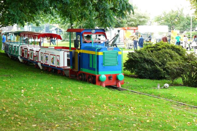 Bimmelbahn im Rheinpark